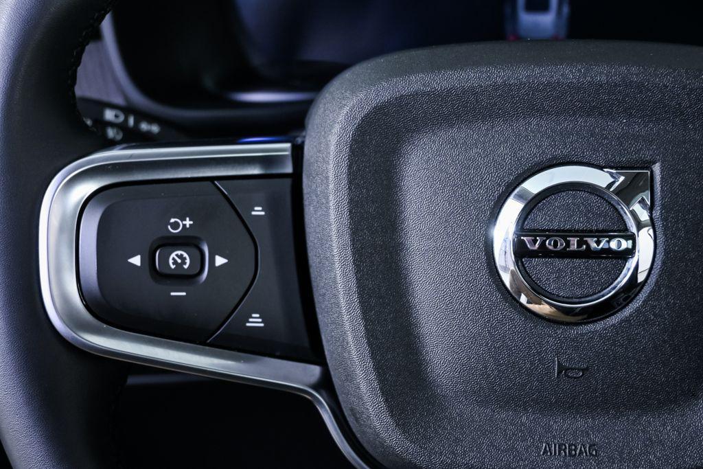 used 2025 Volvo XC40 car, priced at $29,214