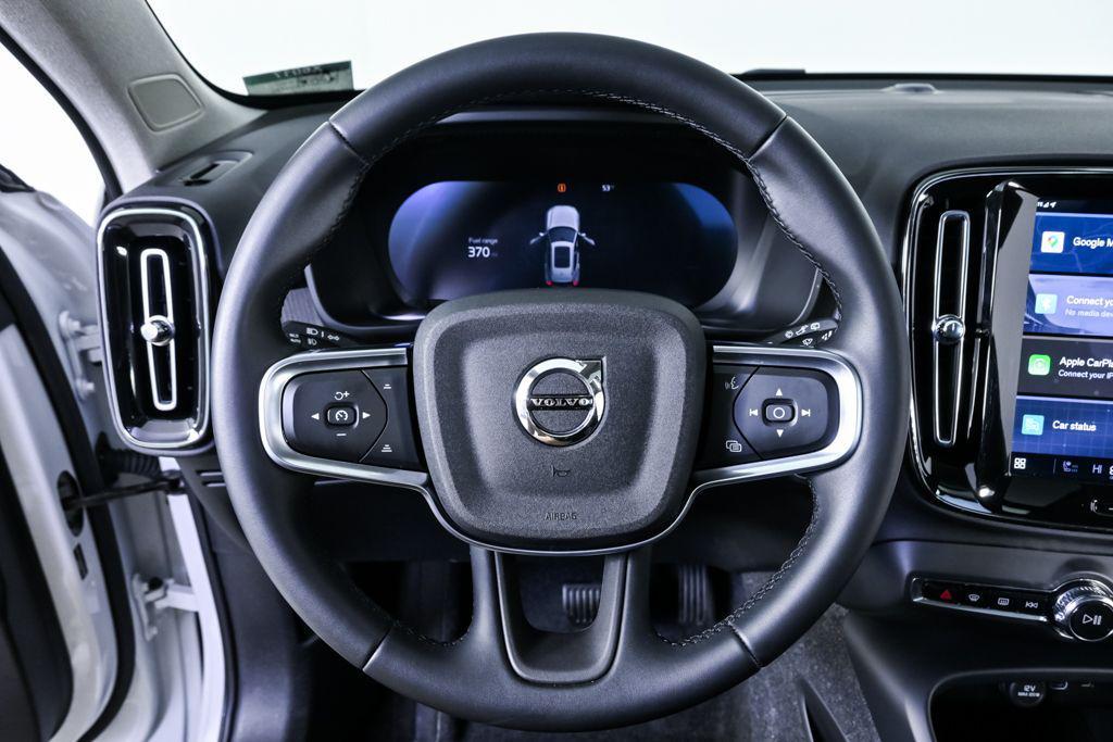 used 2025 Volvo XC40 car, priced at $29,214