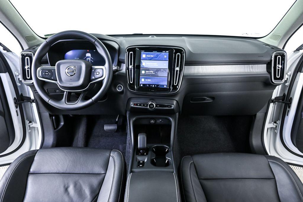 used 2025 Volvo XC40 car, priced at $29,214