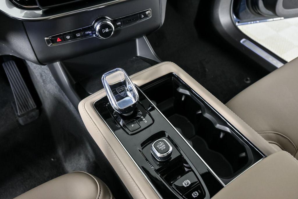 new 2026 Volvo XC90 Plug-In Hybrid car, priced at $81,955