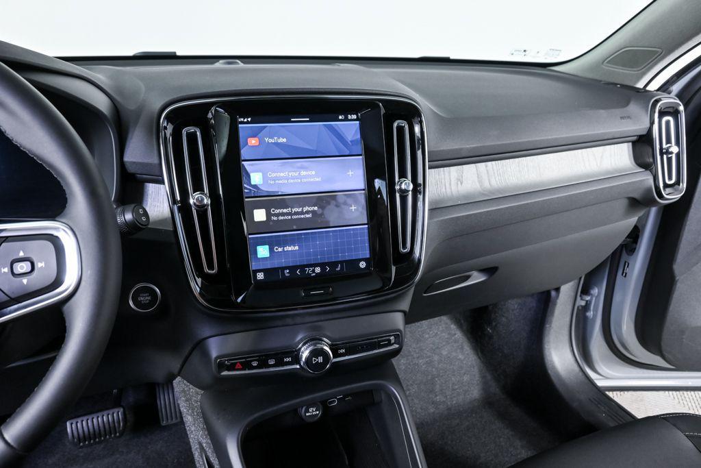 used 2025 Volvo XC40 car, priced at $28,655
