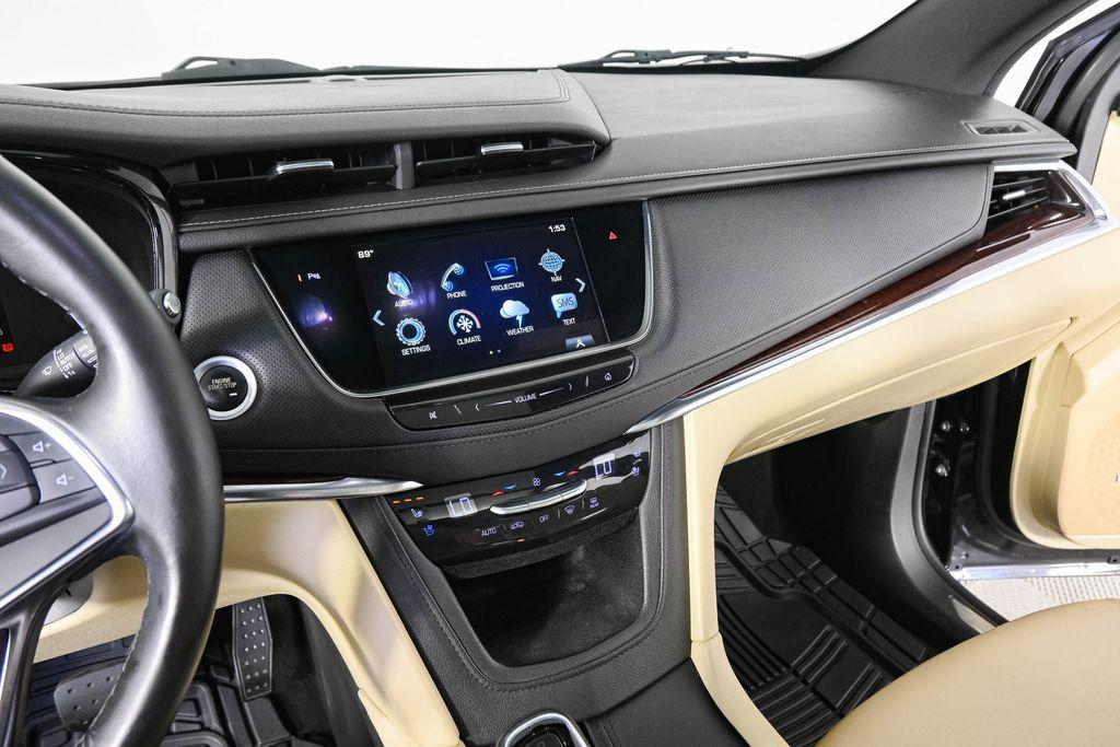 used 2019 Cadillac XT5 car, priced at $17,346