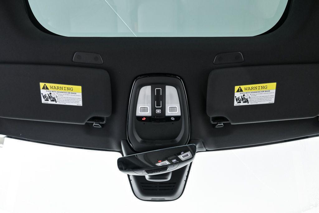 new 2026 Volvo XC90 car, priced at $71,825