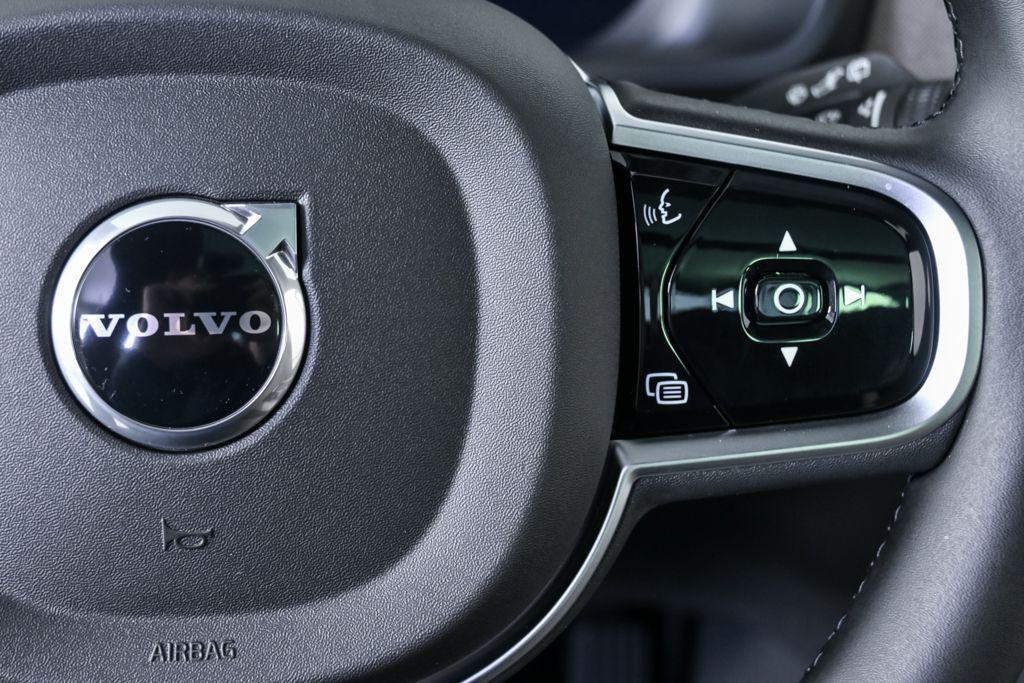 new 2026 Volvo XC90 car, priced at $71,825