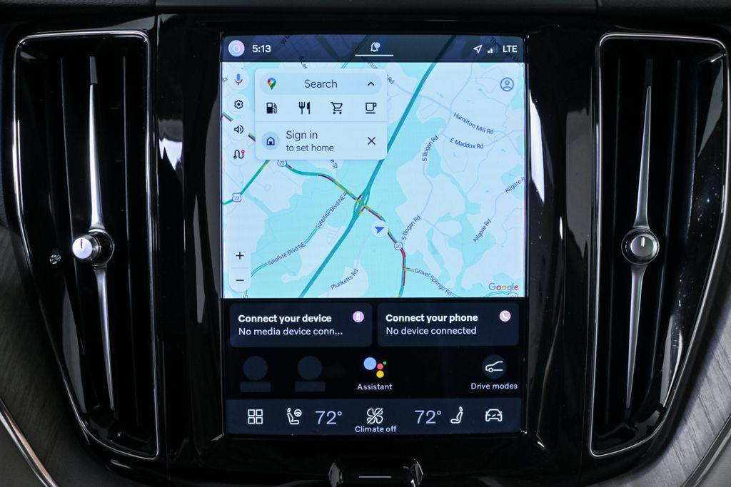 used 2023 Volvo XC60 car, priced at $35,402