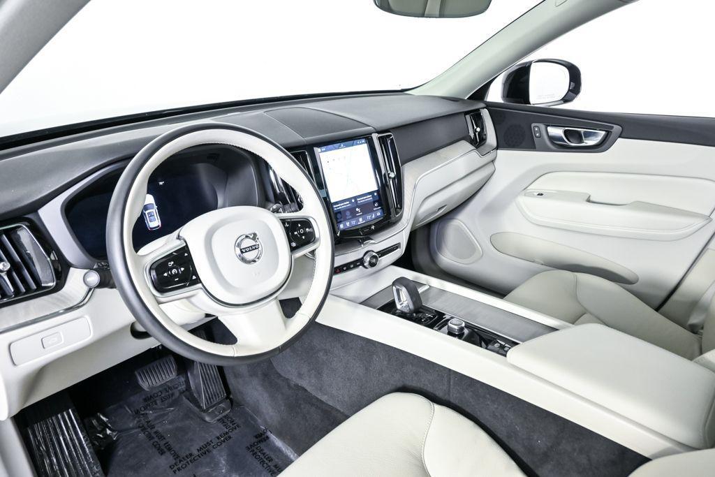 used 2023 Volvo XC60 car, priced at $35,402