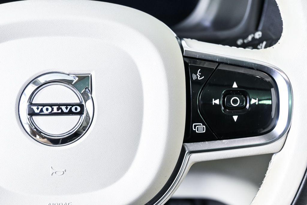 used 2023 Volvo XC90 car, priced at $37,806