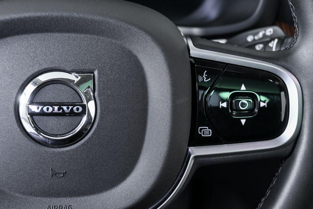 used 2025 Volvo V60 Cross Country car, priced at $33,970