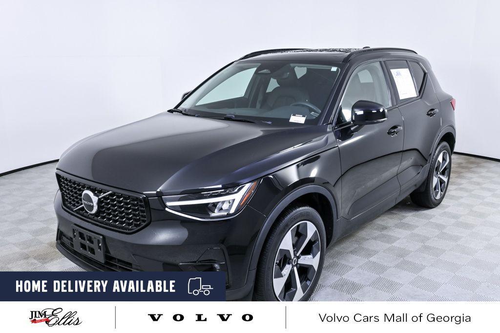 used 2023 Volvo XC40 car, priced at $25,441