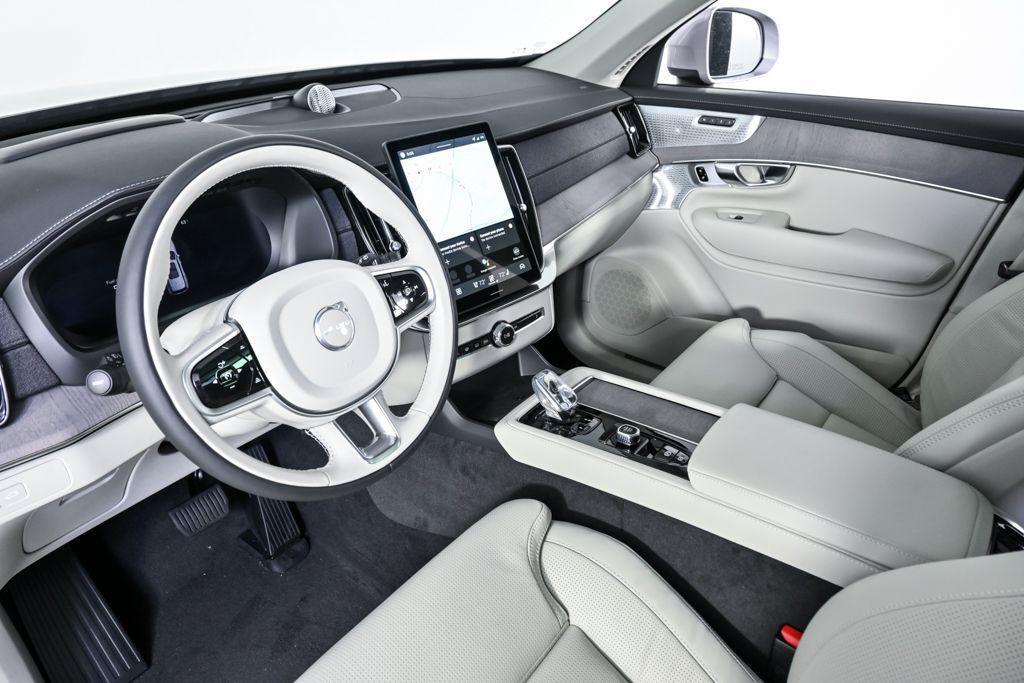 new 2026 Volvo XC90 car, priced at $80,155