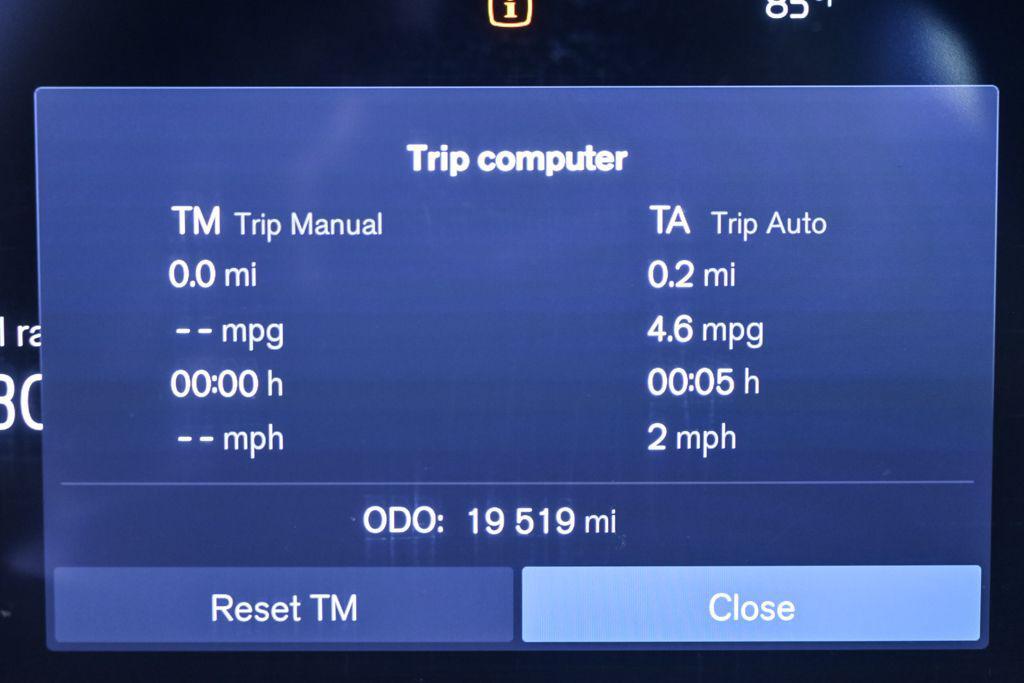 used 2025 Volvo XC60 car, priced at $35,101