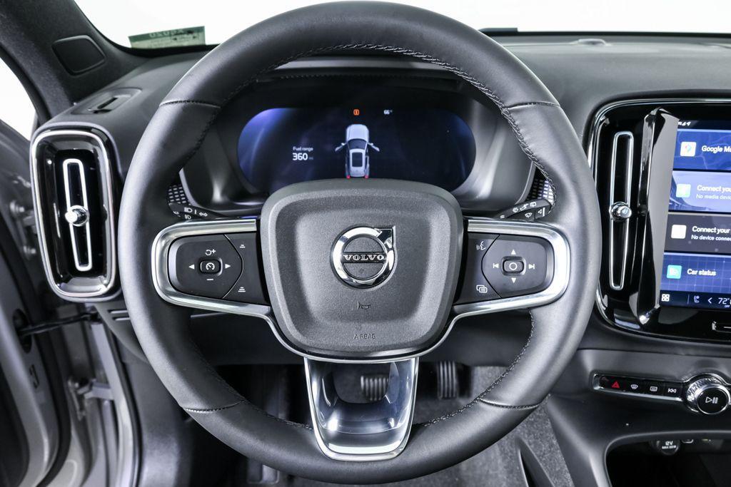 used 2025 Volvo XC40 car, priced at $31,267