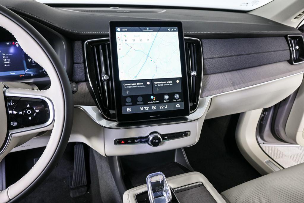 new 2026 Volvo XC90 car, priced at $75,155