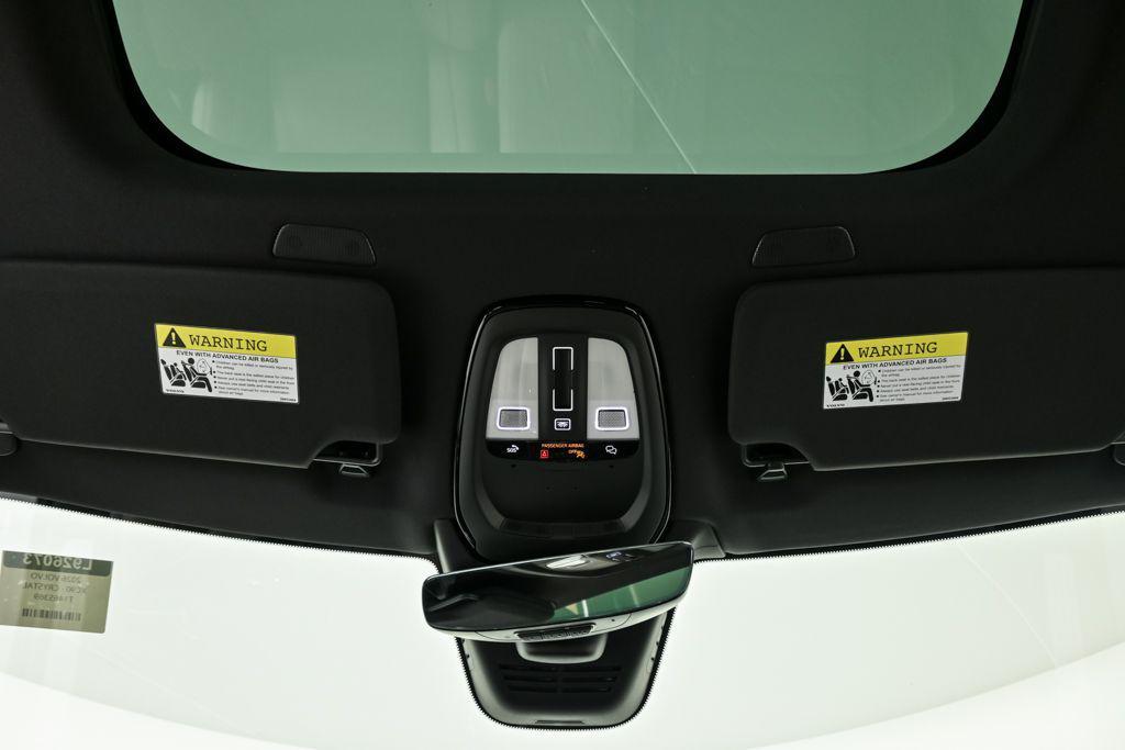 new 2026 Volvo XC90 car, priced at $76,955