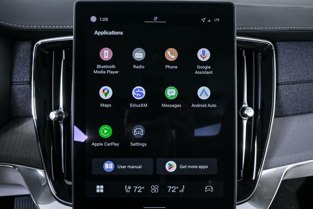 new 2026 Volvo XC90 car, priced at $75,155