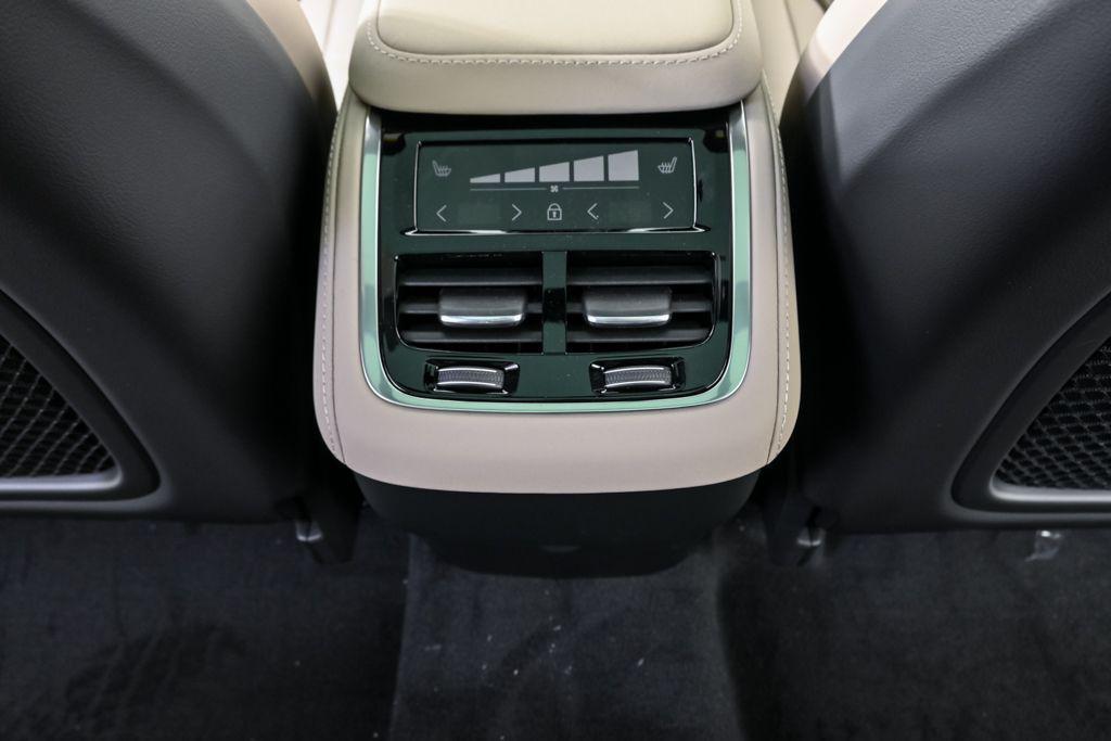 new 2026 Volvo XC90 car, priced at $81,855