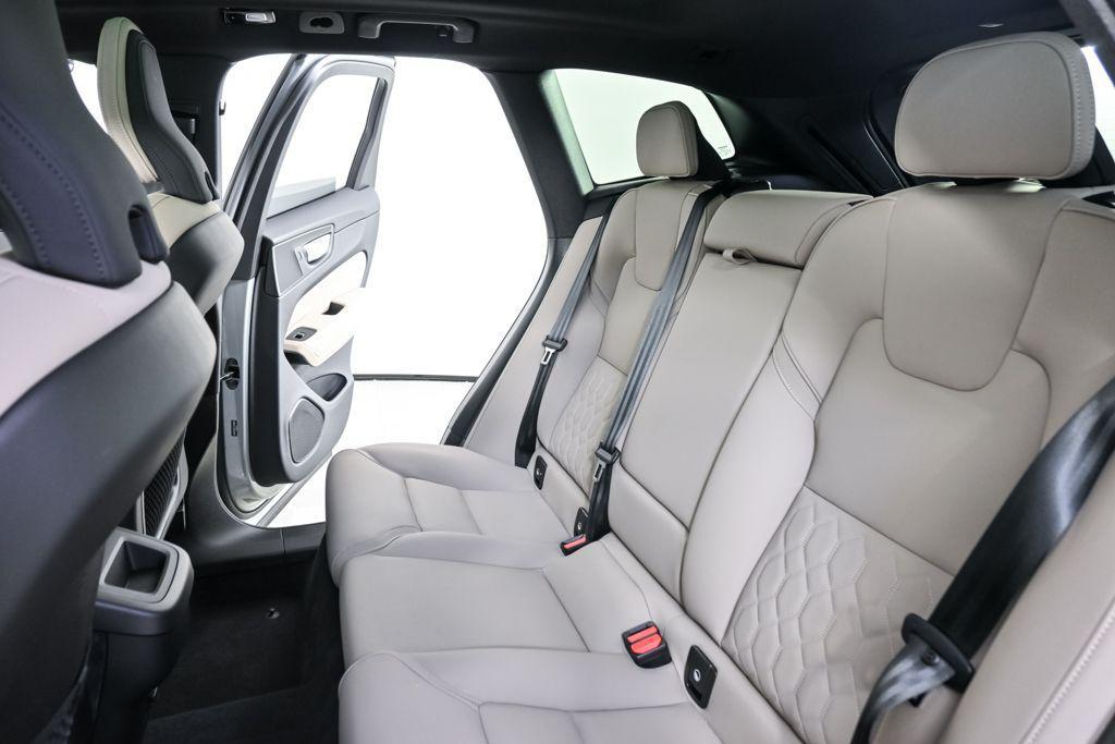 new 2026 Volvo XC60 car, priced at $57,985