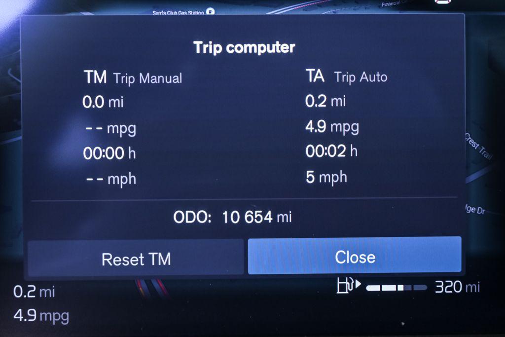 used 2025 Volvo V60 Cross Country car, priced at $38,794