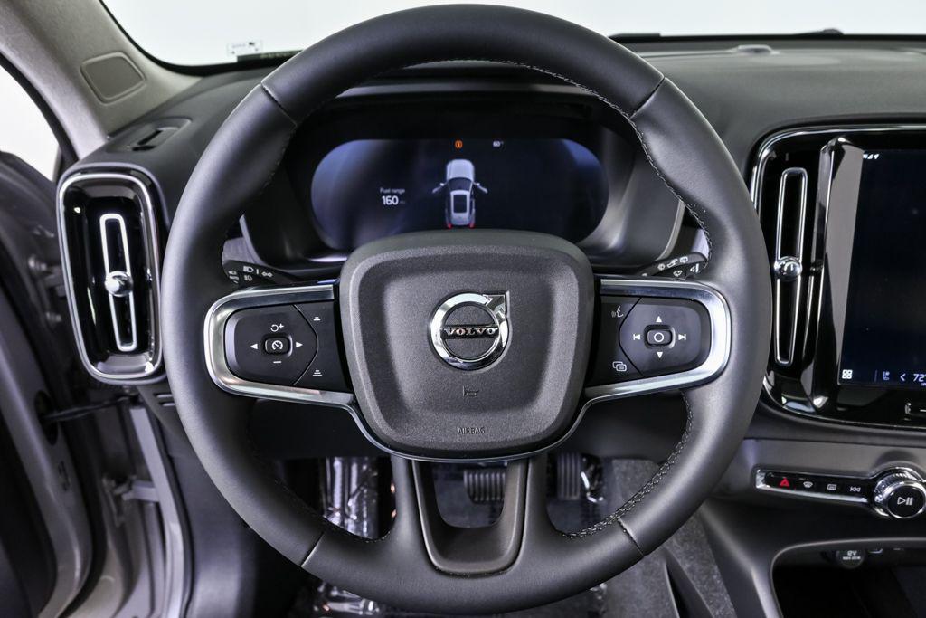 used 2025 Volvo XC40 car, priced at $32,228