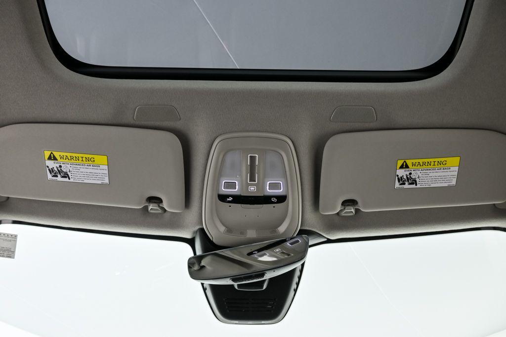 used 2025 Volvo XC40 car, priced at $32,228