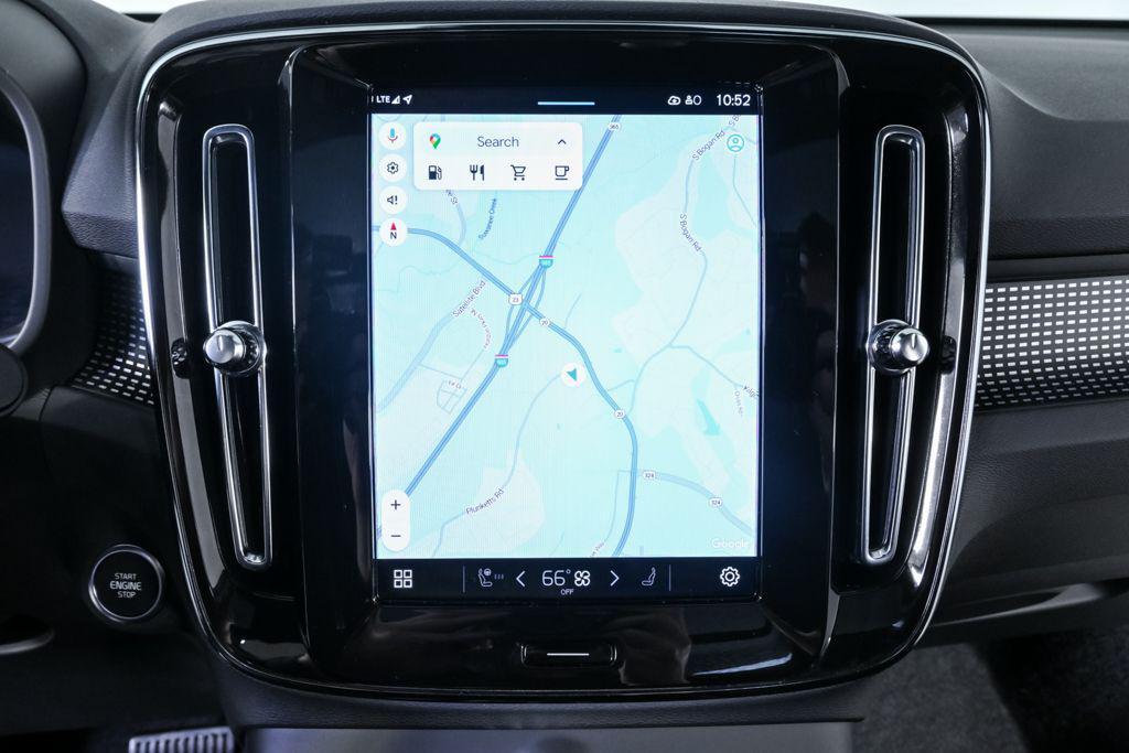 used 2025 Volvo XC40 car, priced at $31,863