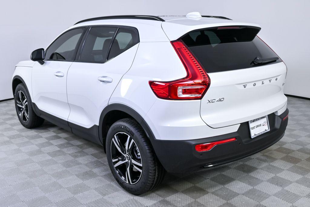 new 2026 Volvo XC40 car, priced at $45,995