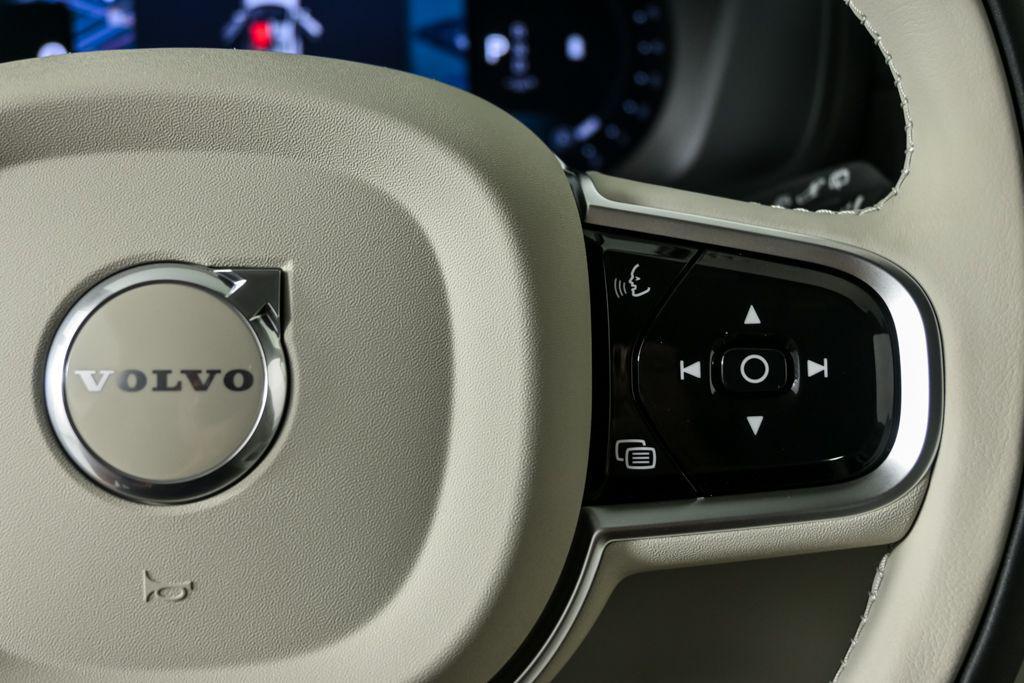 new 2026 Volvo XC90 car, priced at $75,155