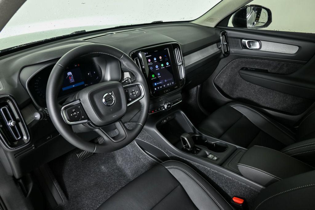 used 2026 Volvo XC40 car, priced at $37,985