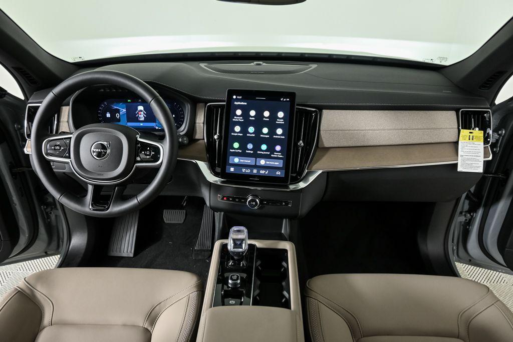 new 2026 Volvo XC90 car, priced at $71,825