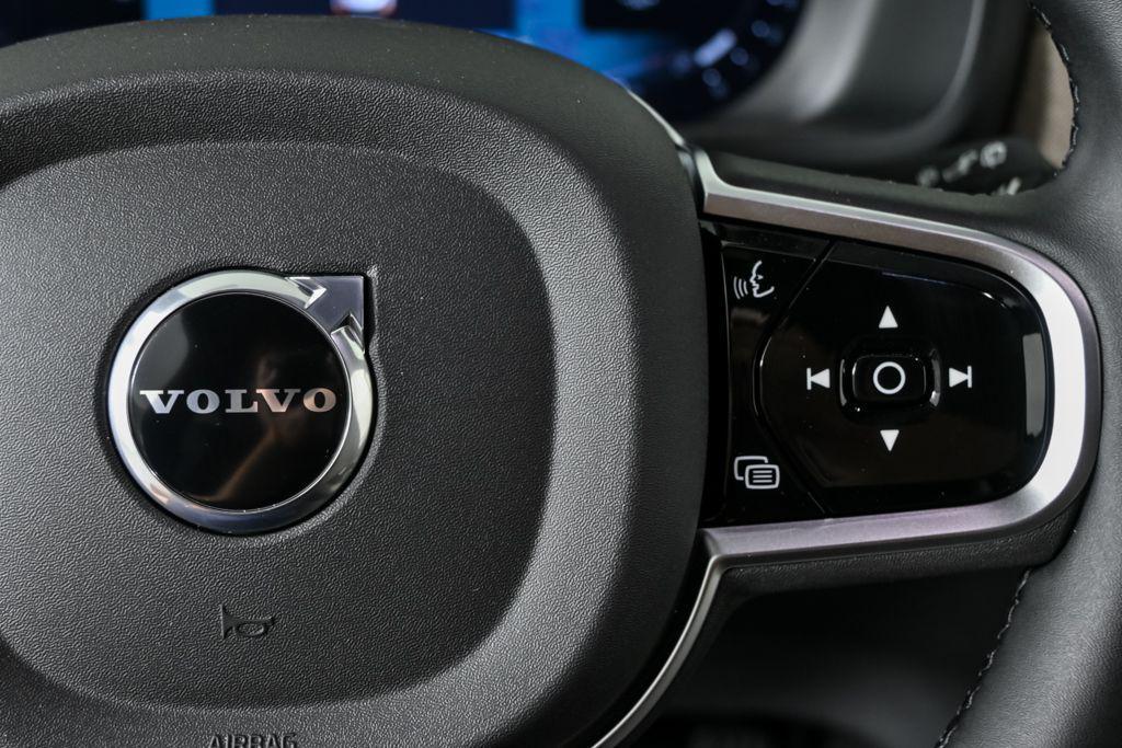 new 2026 Volvo XC90 car, priced at $71,825