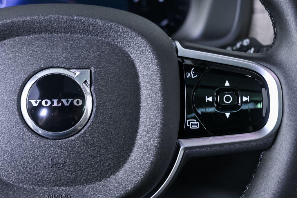 new 2026 Volvo XC90 car, priced at $71,825