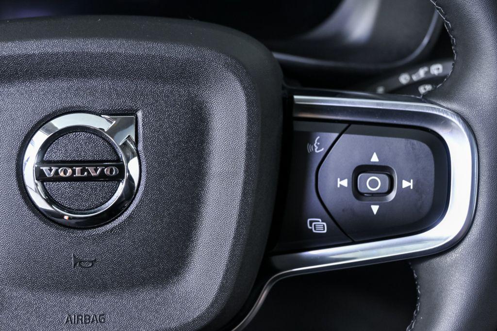 used 2023 Volvo XC40 car, priced at $22,032