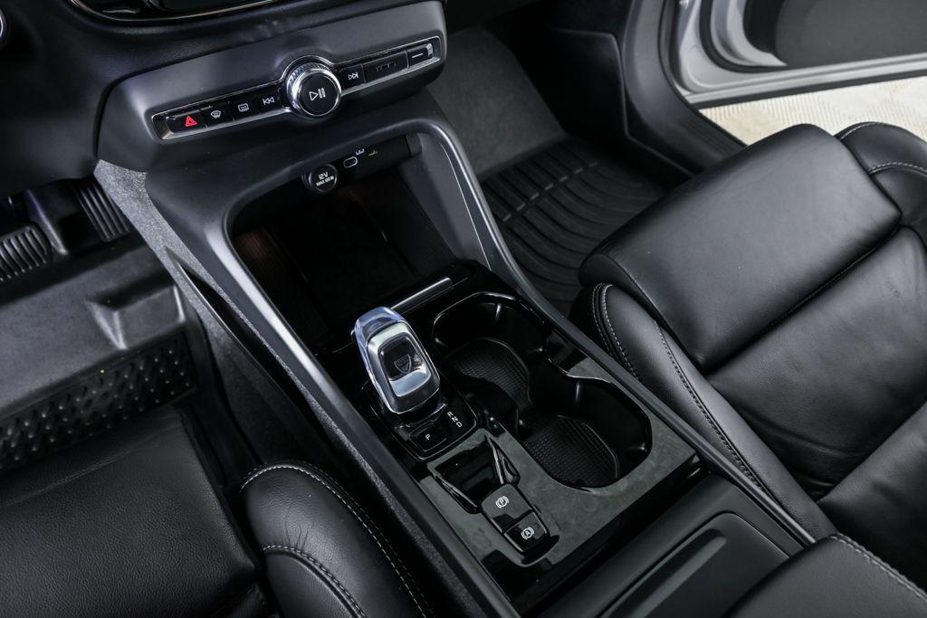 used 2023 Volvo XC40 car, priced at $28,783