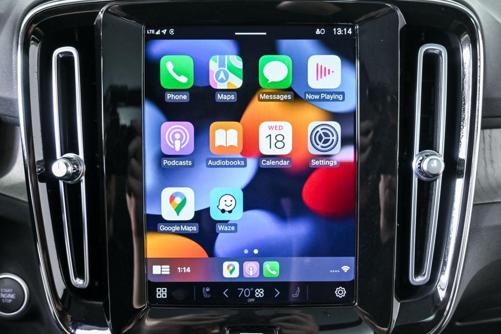 used 2023 Volvo XC40 car, priced at $28,783