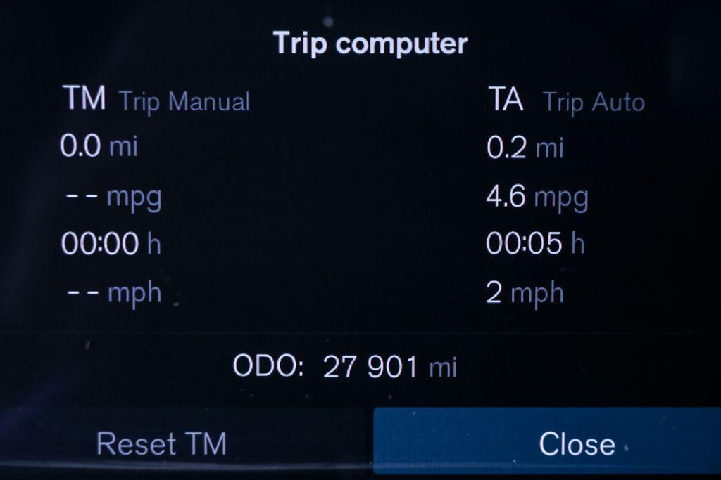 used 2023 Volvo XC40 car, priced at $28,783