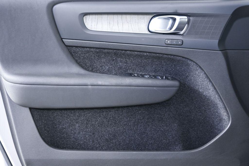 used 2023 Volvo XC40 car, priced at $28,783