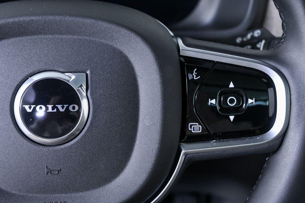 used 2025 Volvo XC90 car, priced at $52,954