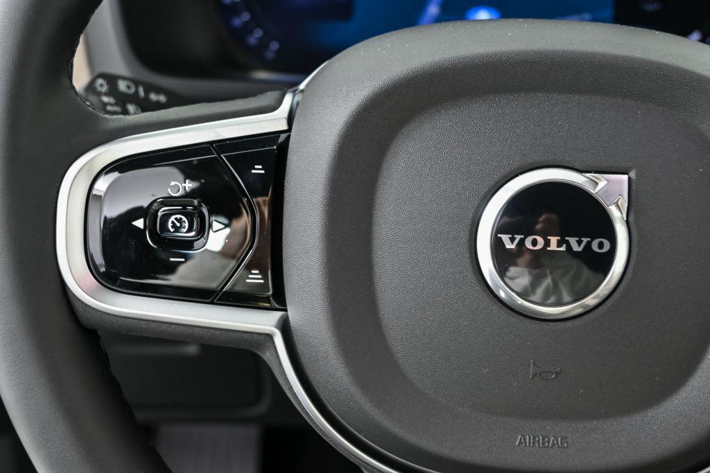 new 2026 Volvo XC90 car, priced at $71,825