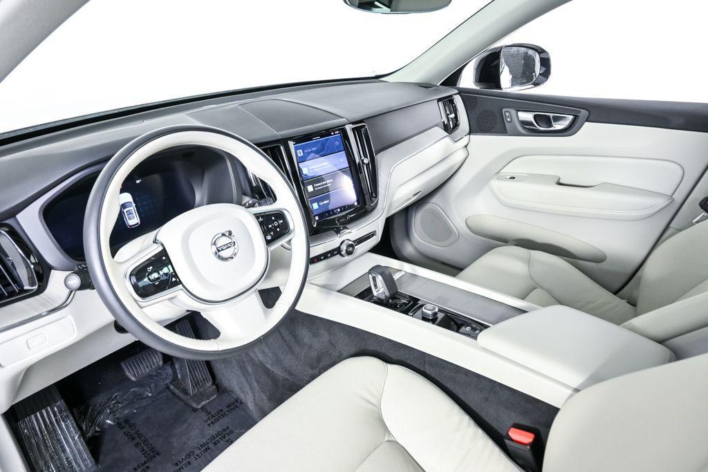 used 2023 Volvo XC60 car, priced at $35,454
