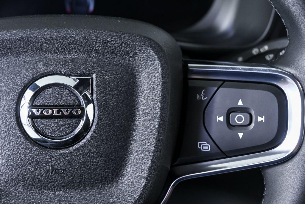 used 2023 Volvo C40 Recharge Pure Electric car, priced at $26,220