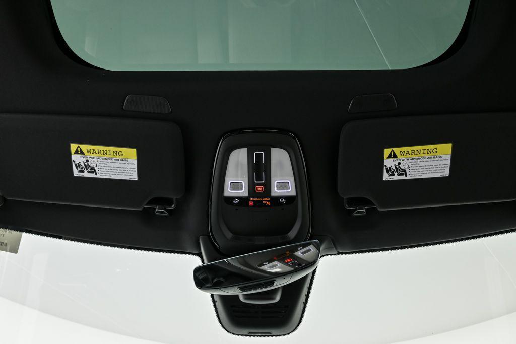 new 2026 Volvo XC90 car, priced at $71,825