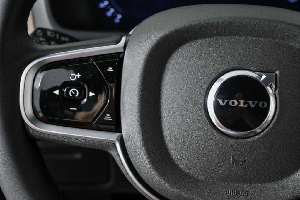 new 2026 Volvo XC90 car, priced at $71,825