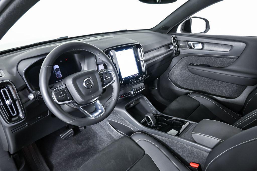 used 2023 Volvo C40 Recharge Pure Electric car, priced at $25,300