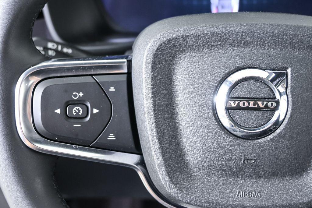 used 2023 Volvo C40 Recharge Pure Electric car, priced at $25,300