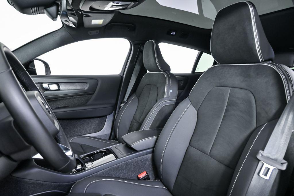 used 2023 Volvo C40 Recharge Pure Electric car, priced at $25,300