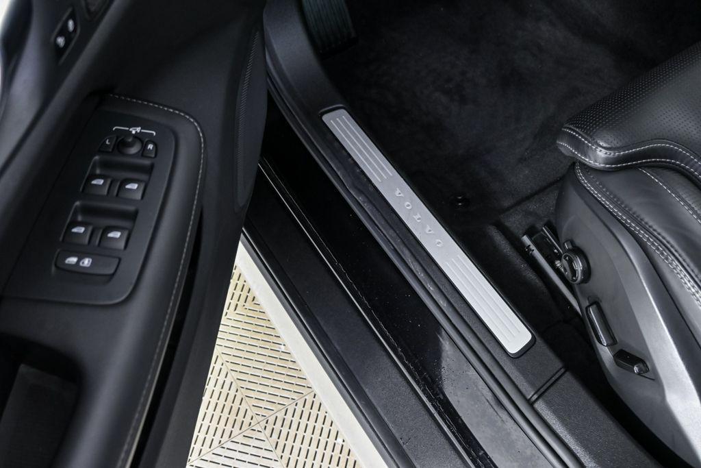 used 2024 Volvo V60 Cross Country car, priced at $40,454