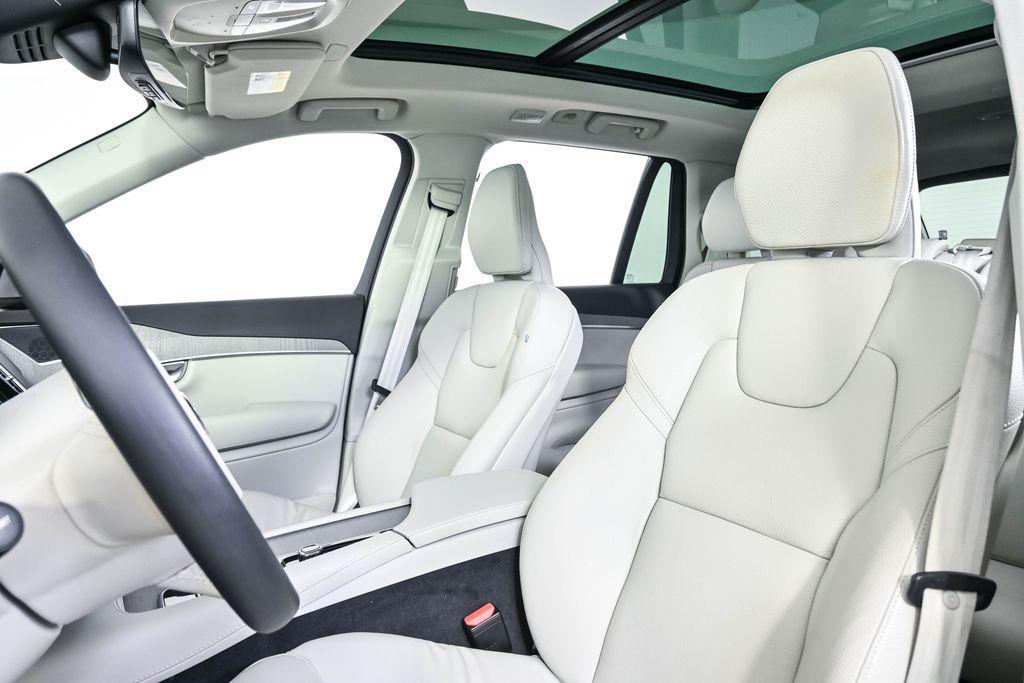 used 2025 Volvo XC90 car, priced at $47,104