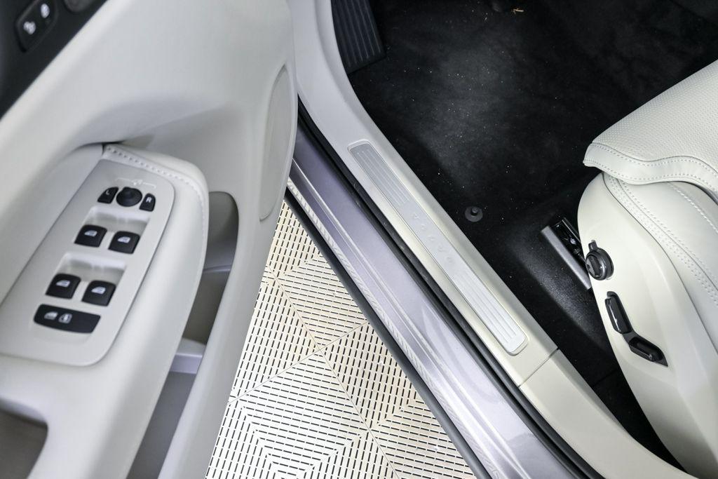 new 2026 Volvo XC60 car, priced at $63,525