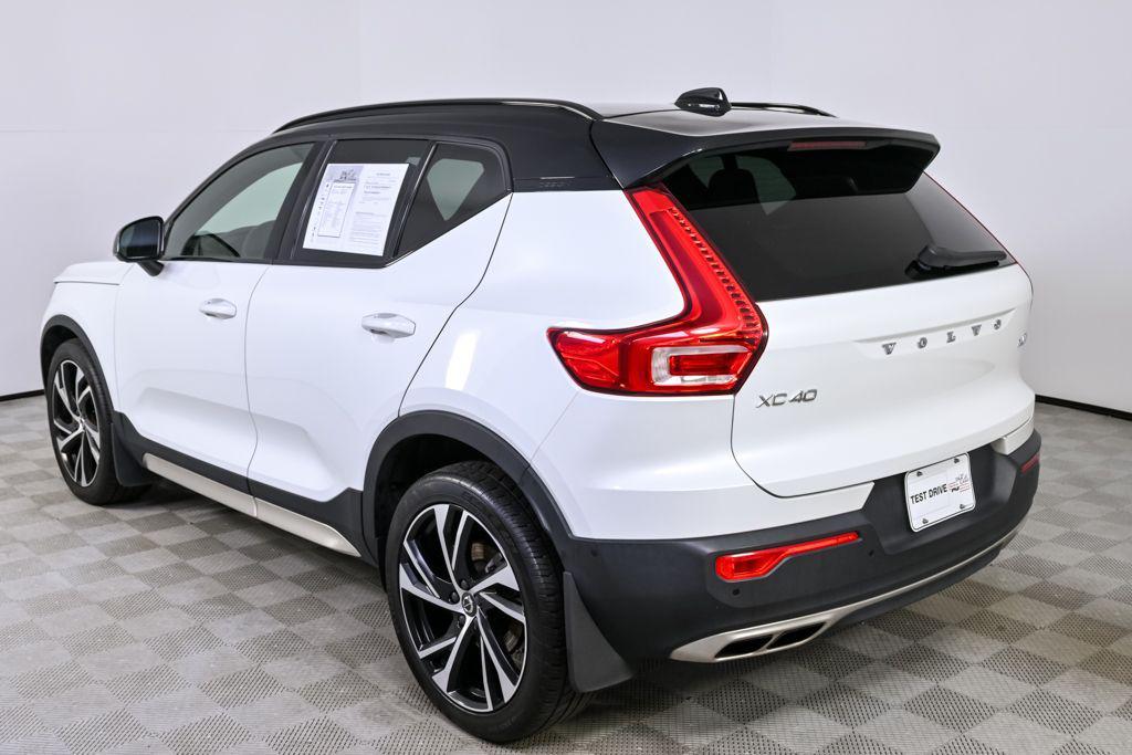 used 2019 Volvo XC40 car, priced at $20,121