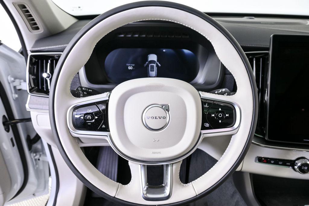 new 2026 Volvo XC90 car, priced at $75,155